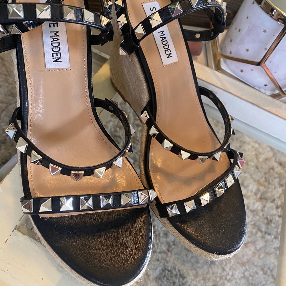 Steve Madden Wedges